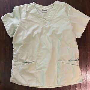 Cherokee Women's Cream V-Neck Top
